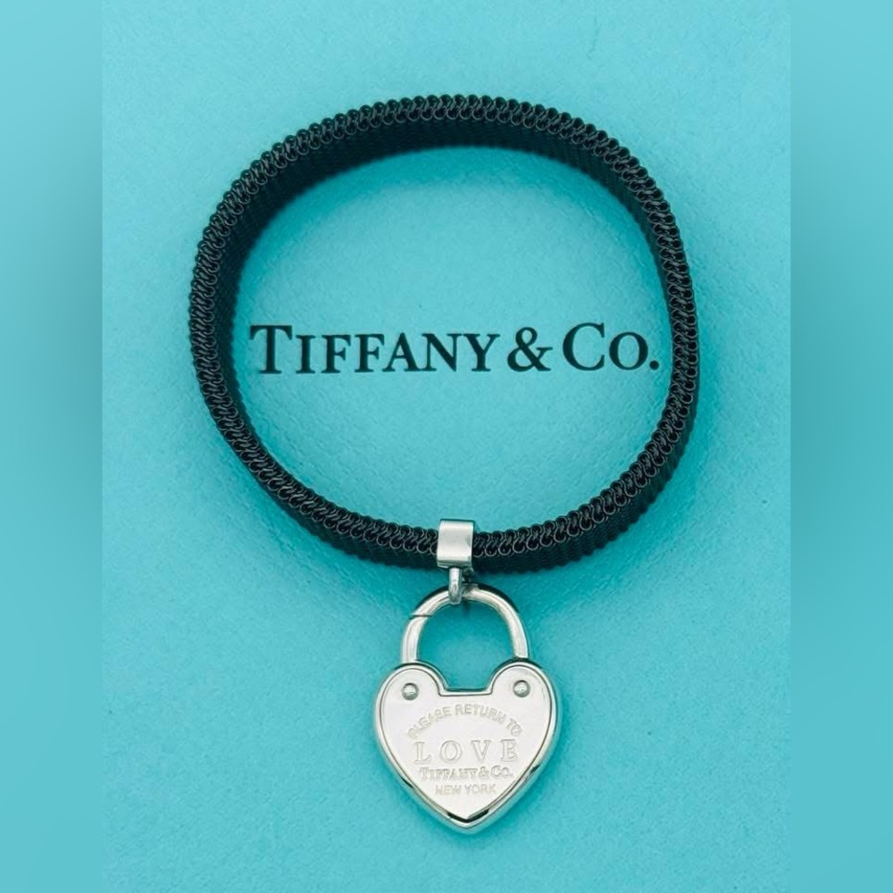 Tiffany & Co Retired Reversible Stainless Steel RTL Love Heart Lock Bracelet EUC